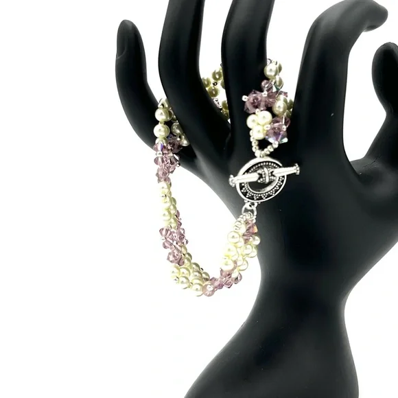 Hand Crafted Pearl and Lavender Crystal Bracelet - Picture 3 of 8